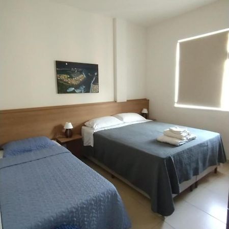 Ferienwohnung -Apartamento Alemao Em Copacabana , 100 Metros Da Praia Com Wi-Fi! Rio de Janeiro Eksteriør billede