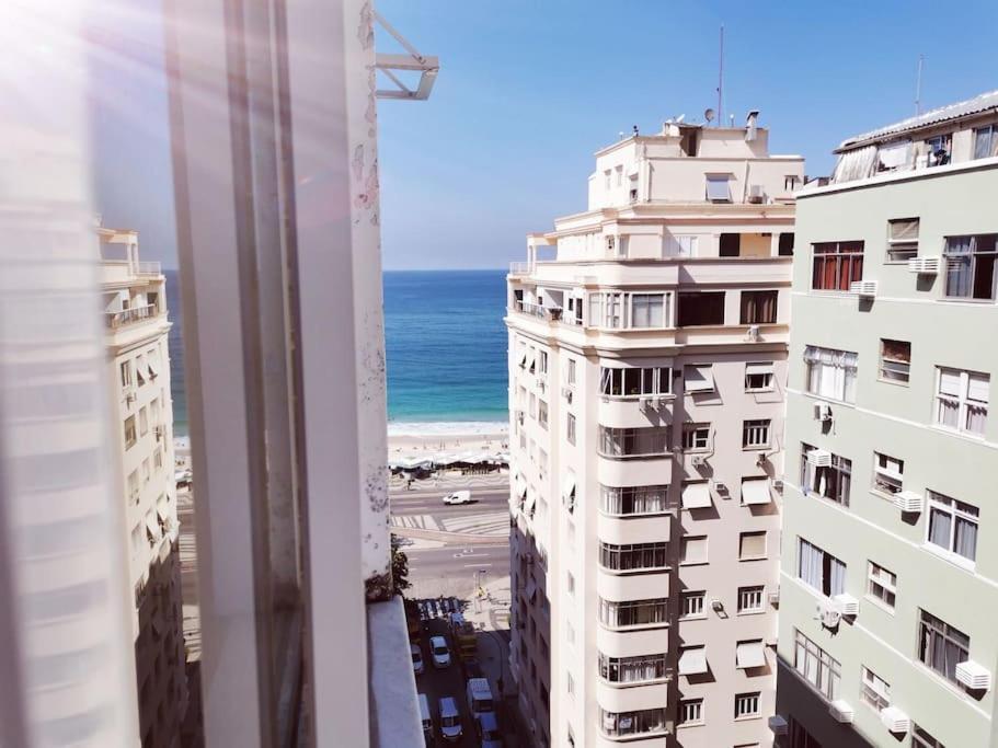 Ferienwohnung -Apartamento Alemao Em Copacabana , 100 Metros Da Praia Com Wi-Fi! Rio de Janeiro Eksteriør billede