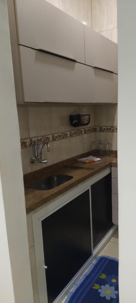 Ferienwohnung -Apartamento Alemao Em Copacabana , 100 Metros Da Praia Com Wi-Fi! Rio de Janeiro Eksteriør billede